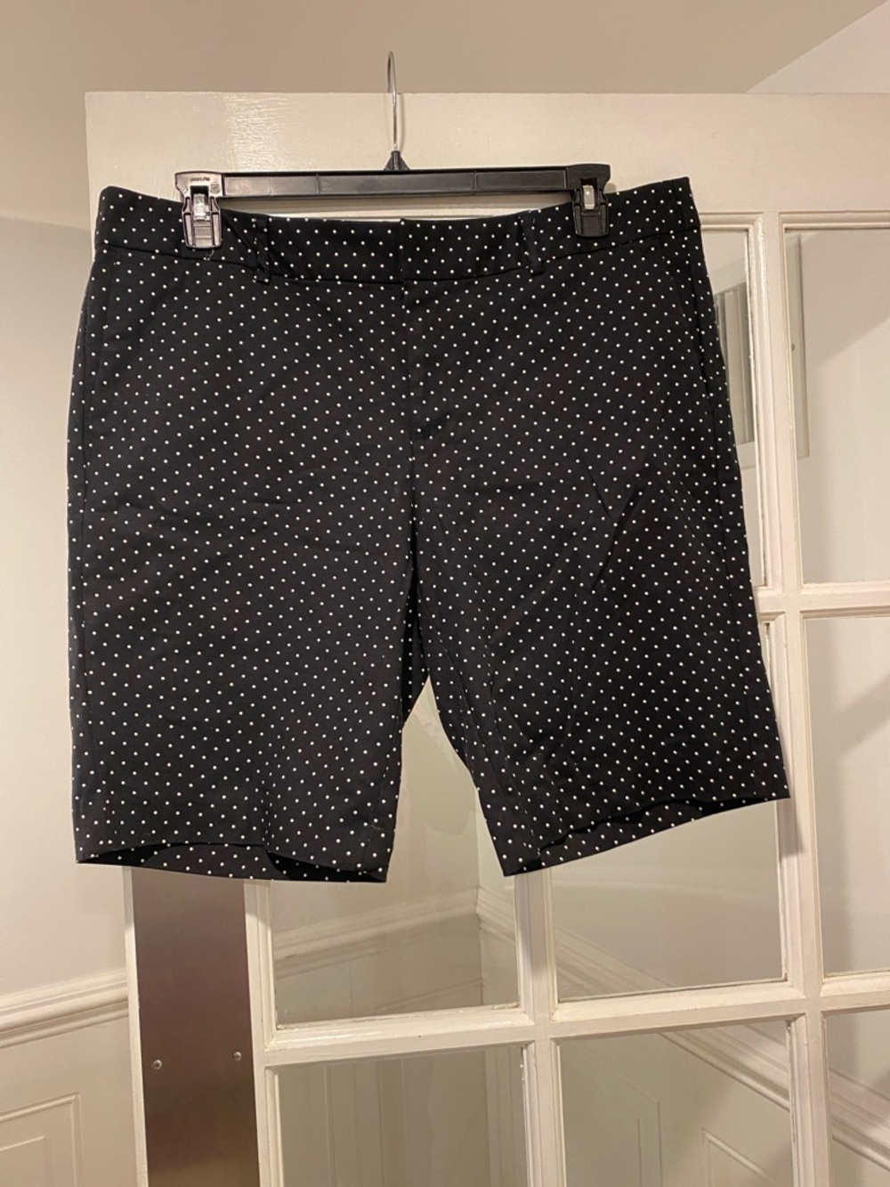 Liz Claiborne size 16 shorts good condition